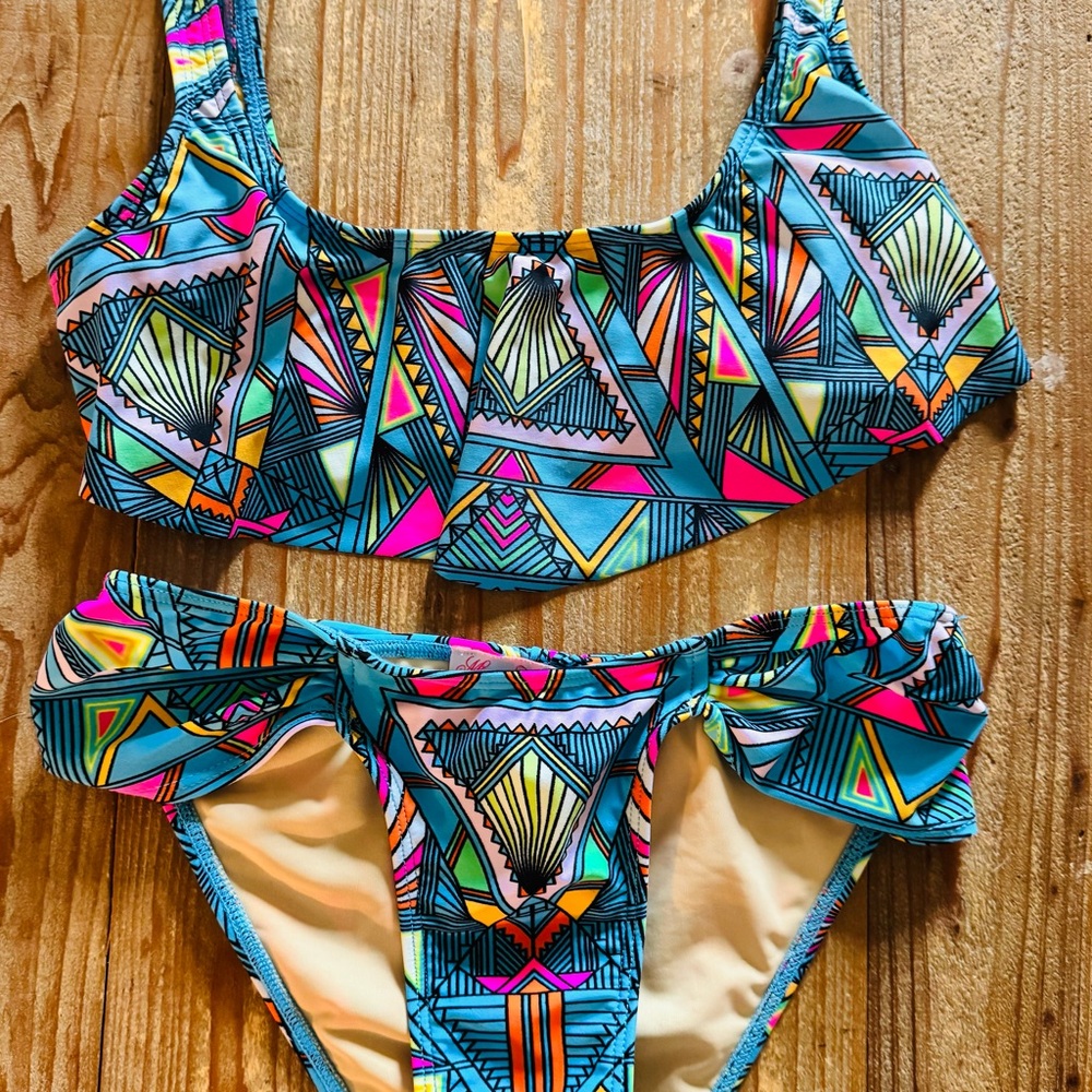 Vibrant Tribal Print Bikini Set